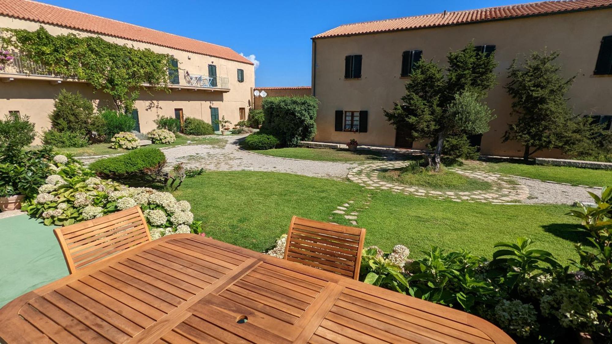 Principe E Principessa Della Cava - Sul Mare Appartement La Maddalena (Sassari)